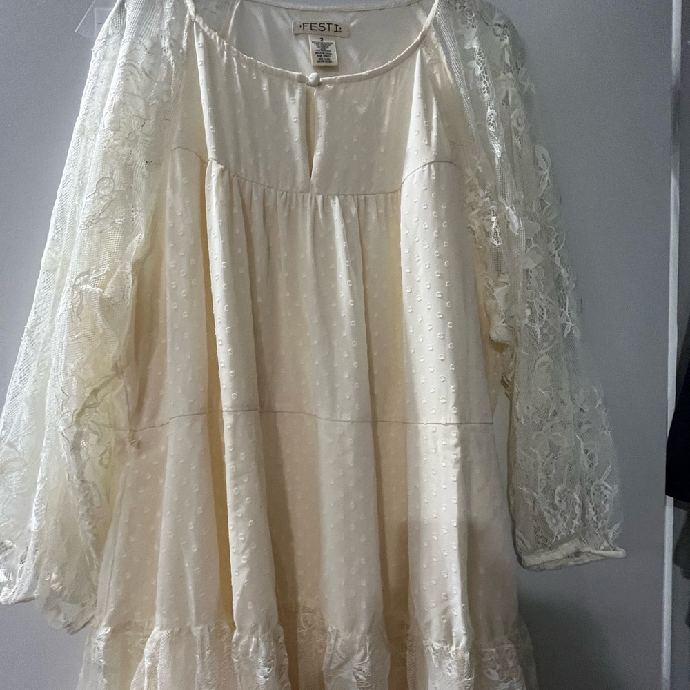 Cream Lace Sleeve Dress